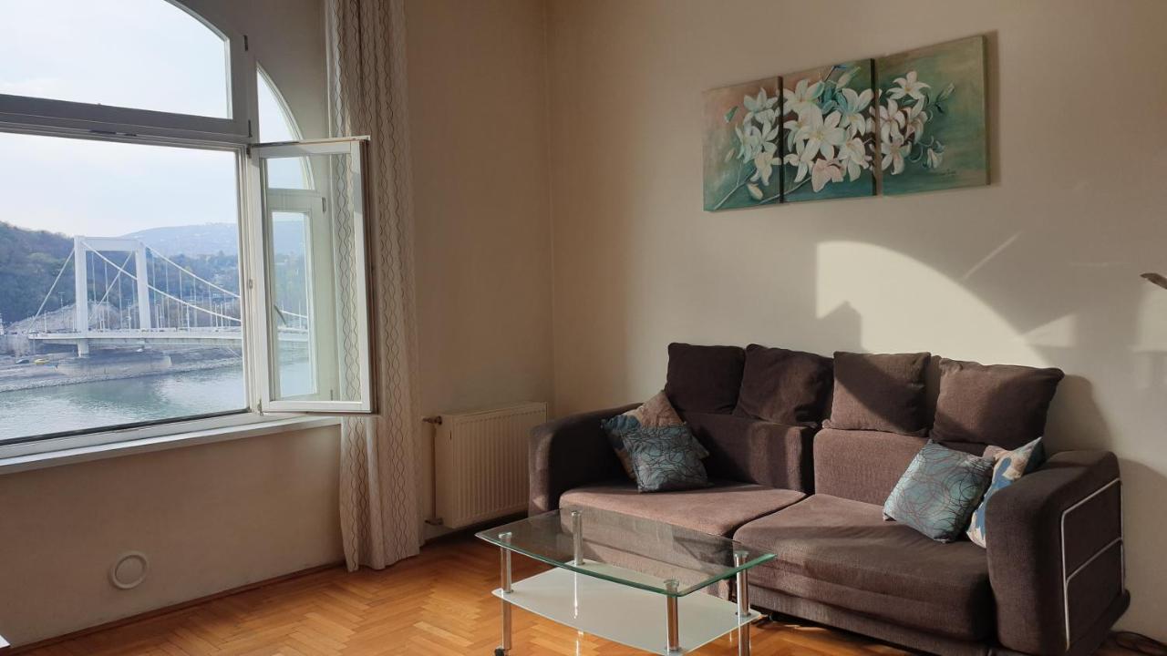 Danube View Apartamento Budapeste Exterior foto